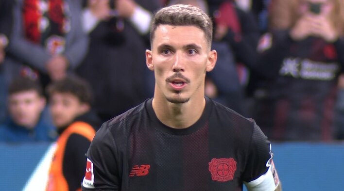 Grimaldo Leads Leverkusen To Their First Win from Bundesliga 2025-26 