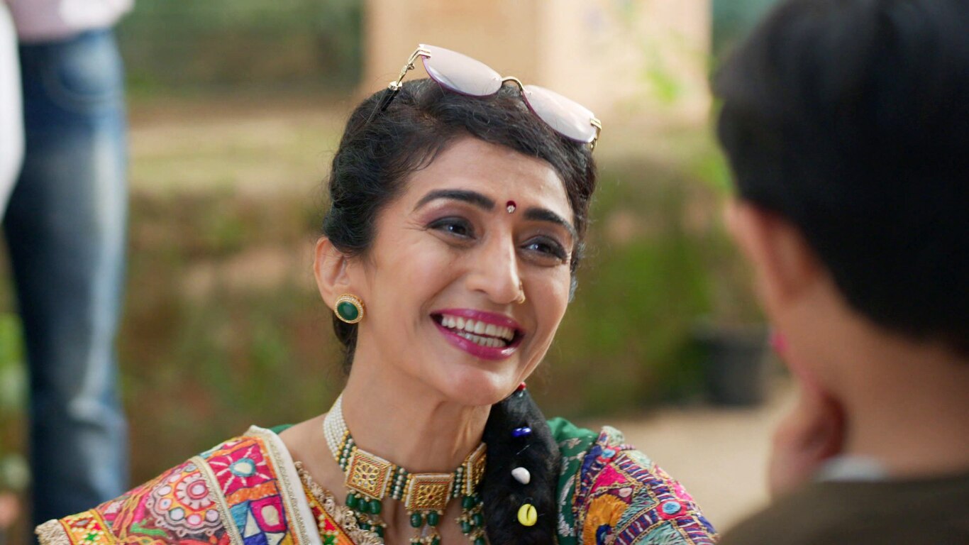 Aai Aa Gayi