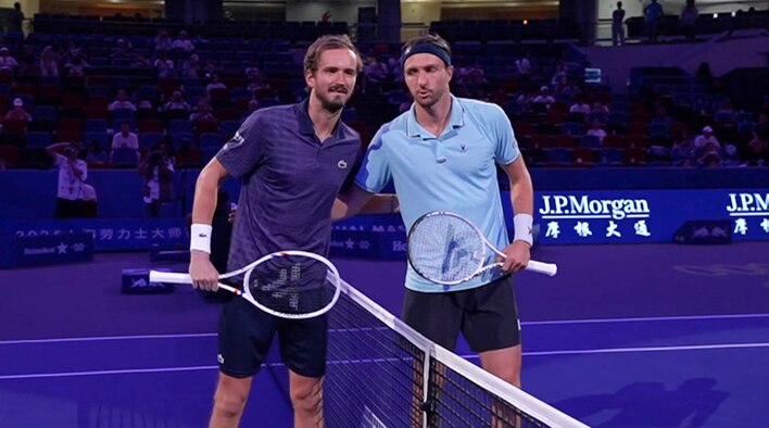 Medvedev vs Rinderknech - Semi-Final - Highlights - 11 Oct 2025 from ATP Masters 1000 - Rolex Shanghai Masters 2025 