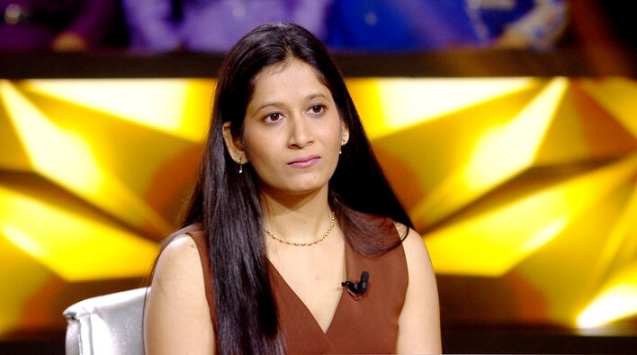 Shubhra Uses A Hint from Kaun Banega Crorepati season 17