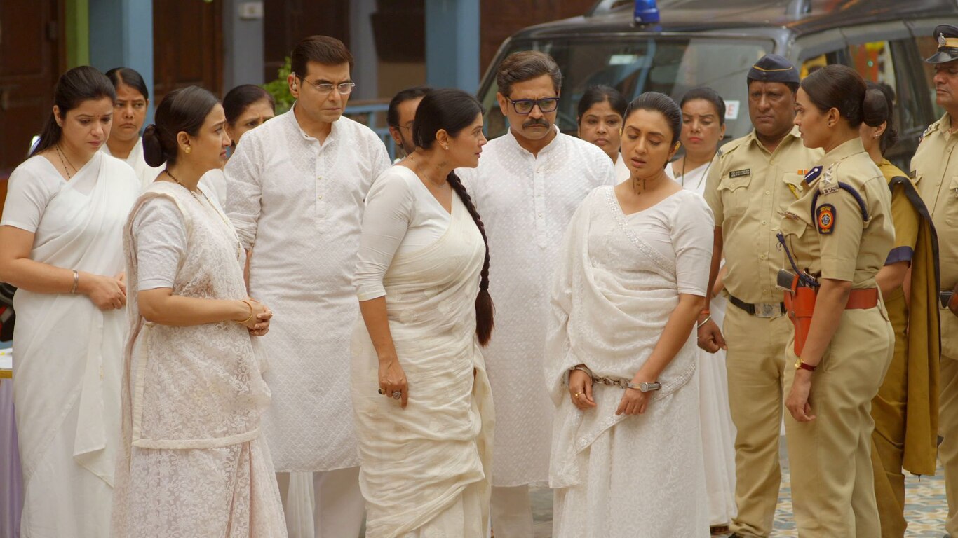 Kadambari Gets Arrested