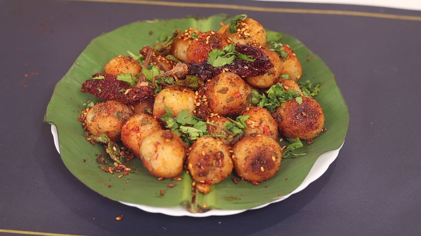 Tikhat Undalkaal