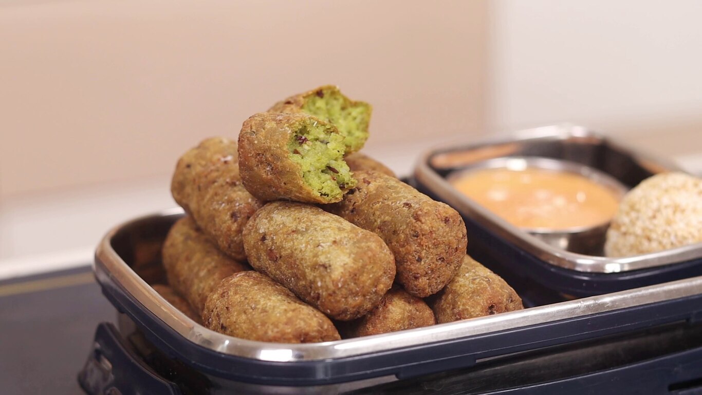 Rawa Watana Wade & Red Chilly Dip