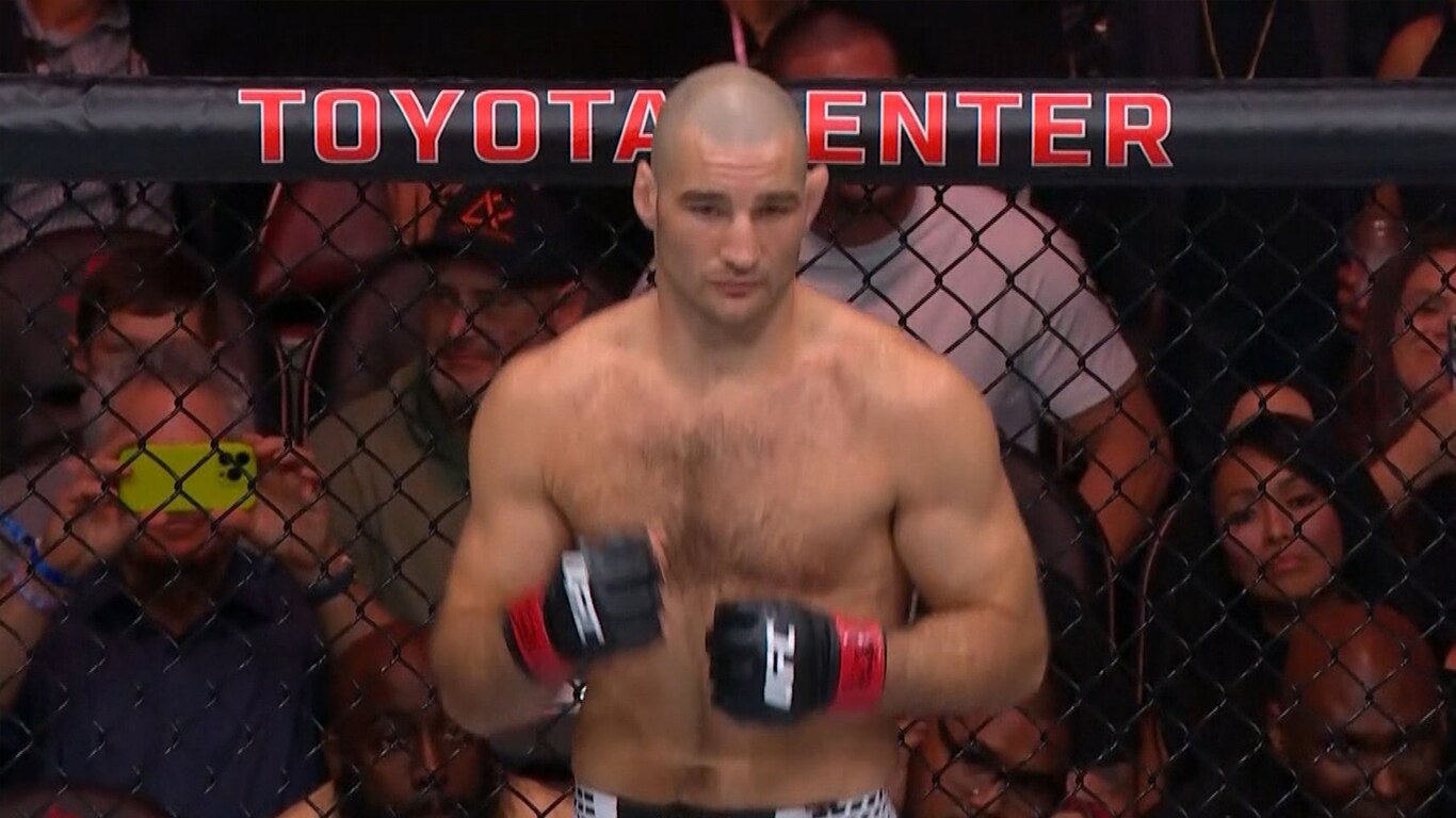 UFC Fight Night - Strickland vs Hernandez 
