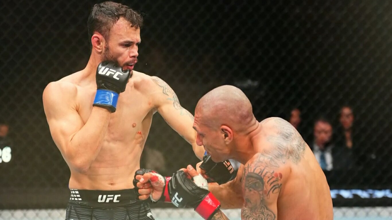 UFC Fight Night - Moreno vs Kavanagh 