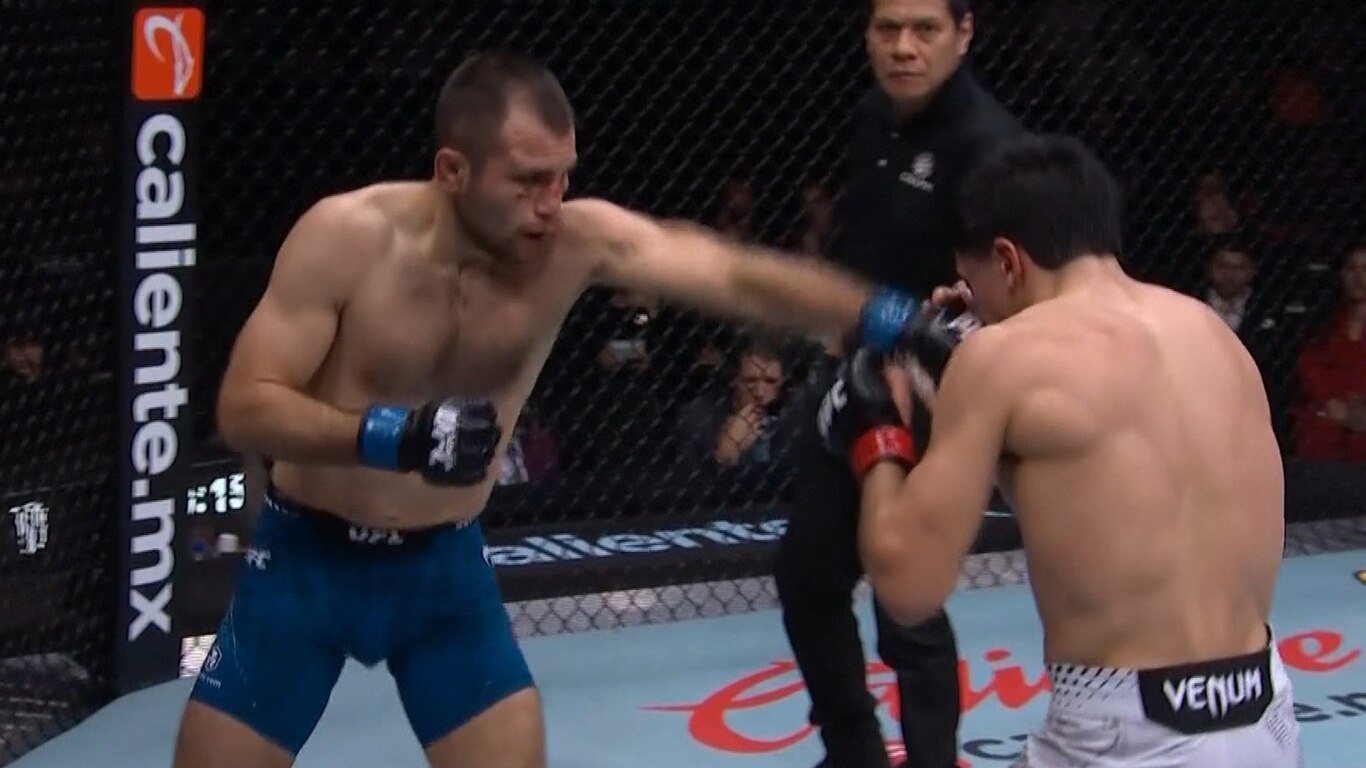 UFC Fight Night - Moreno vs Kavanagh 