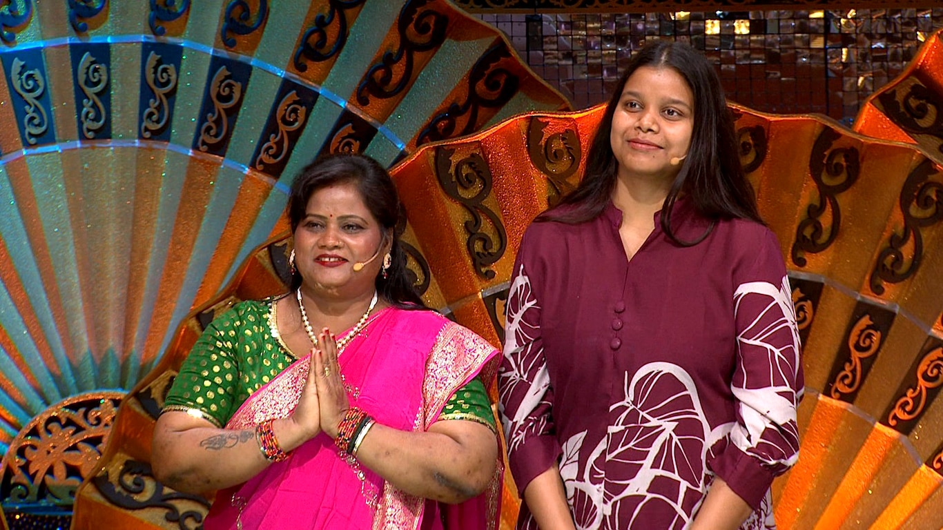 Mothers & Daughters Take the Spotlight
