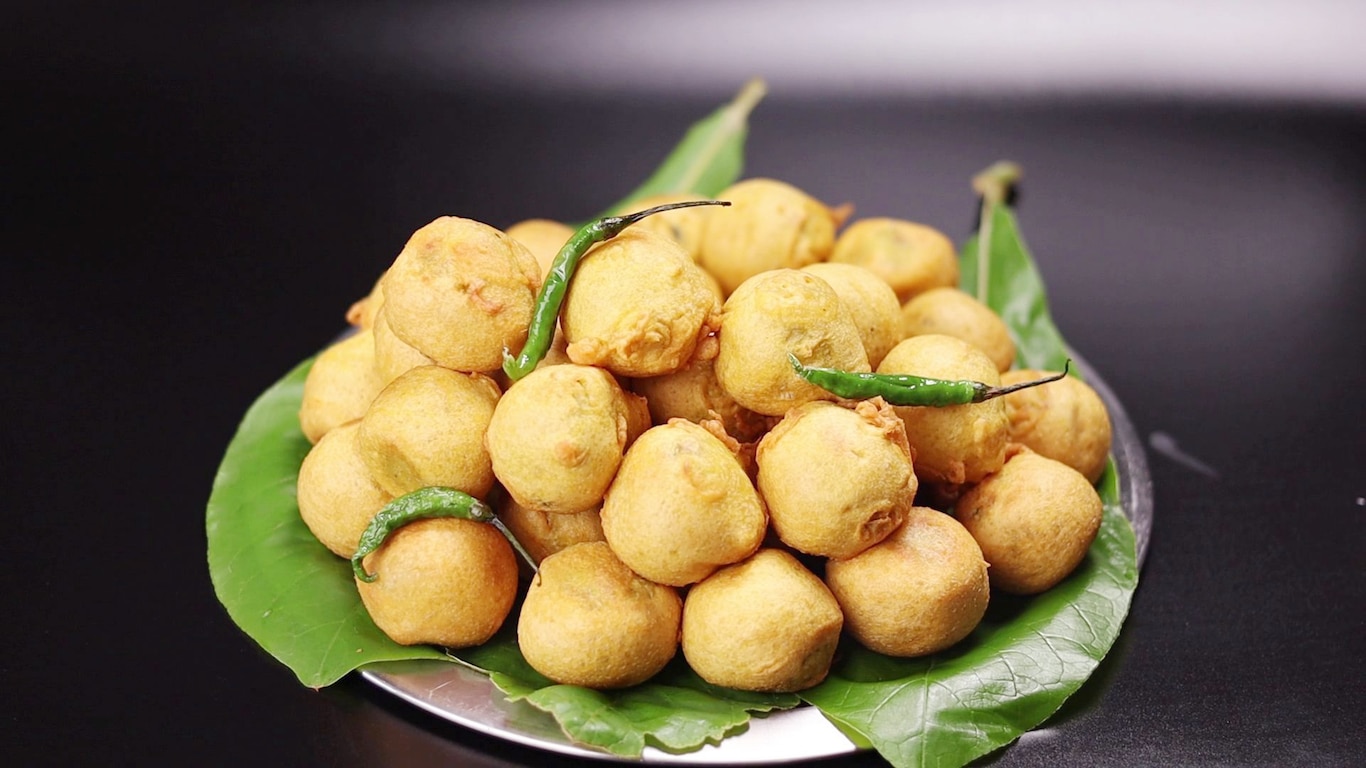 Crispy Goli Batata Vade