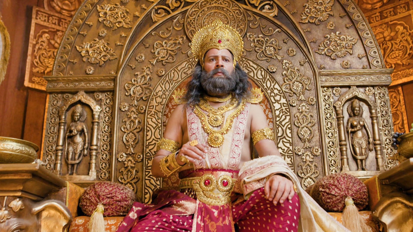 Dhritarashtra Faces His Son’s Betrayal