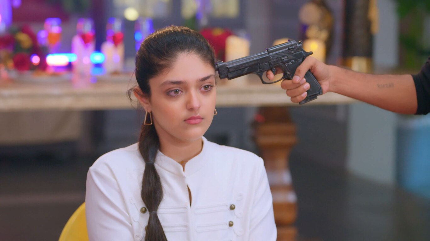 Gia In Danger