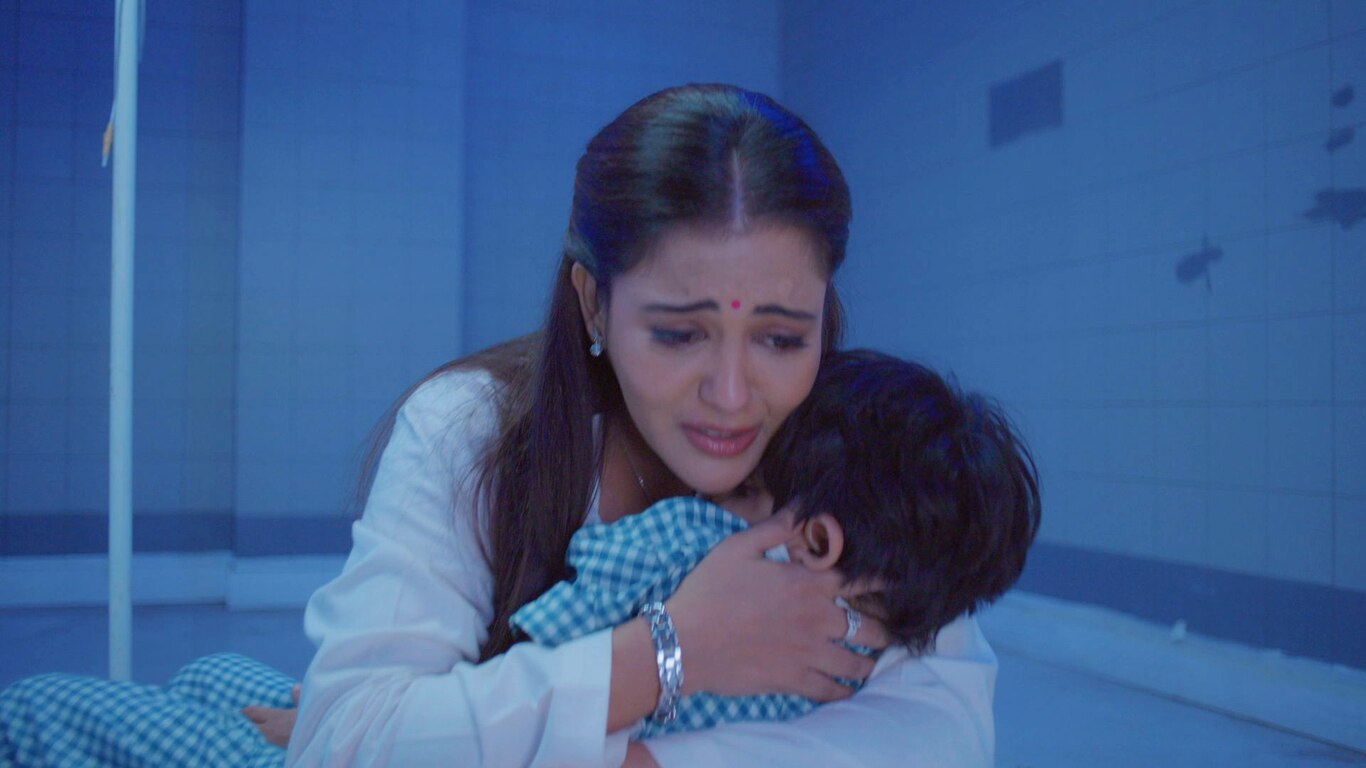 Dhruv Collapses Near The Body