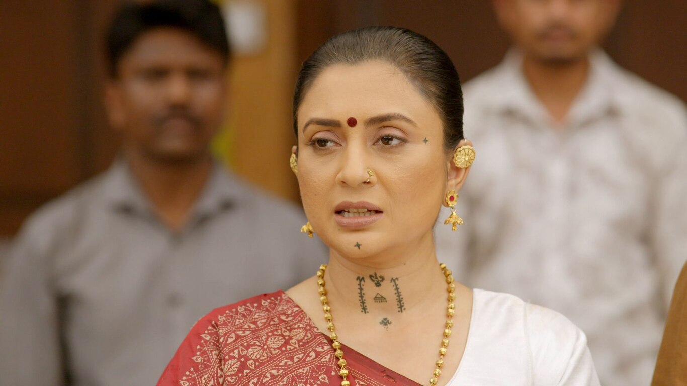 Kadambari's Blackmail Game
