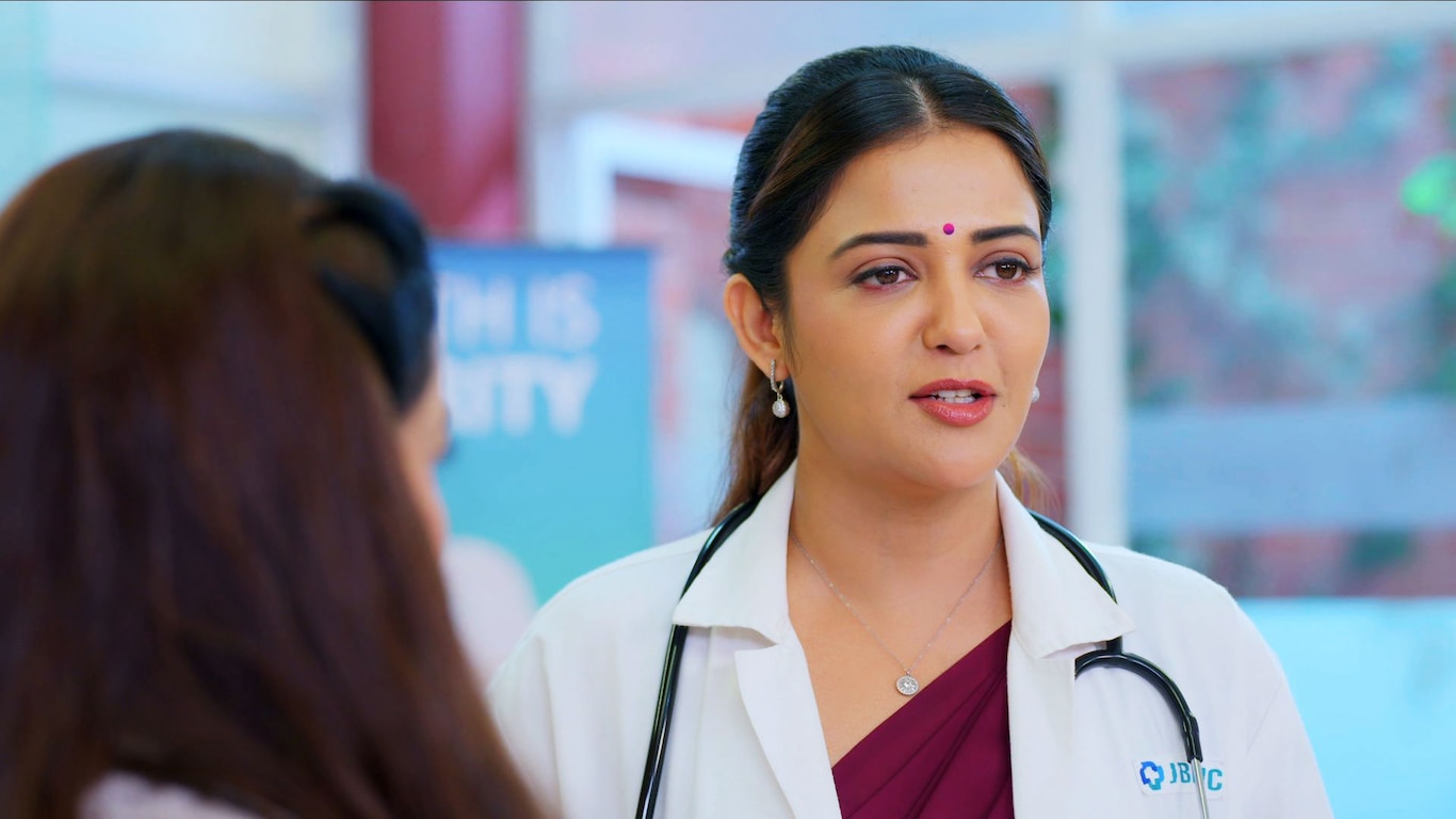 Dr. Srishty Is Happy For Dr. Dev