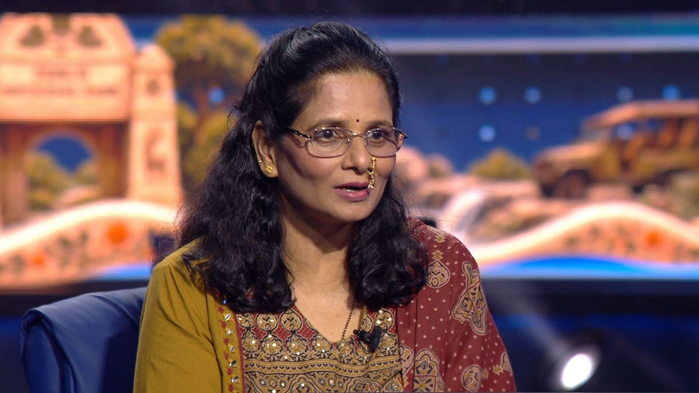 Shobha Paunikar Takes The Hot Seat
