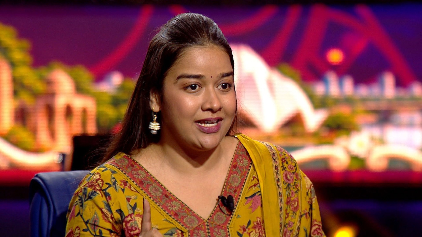 Shweta Shirish Umre Takes The Hot Seat