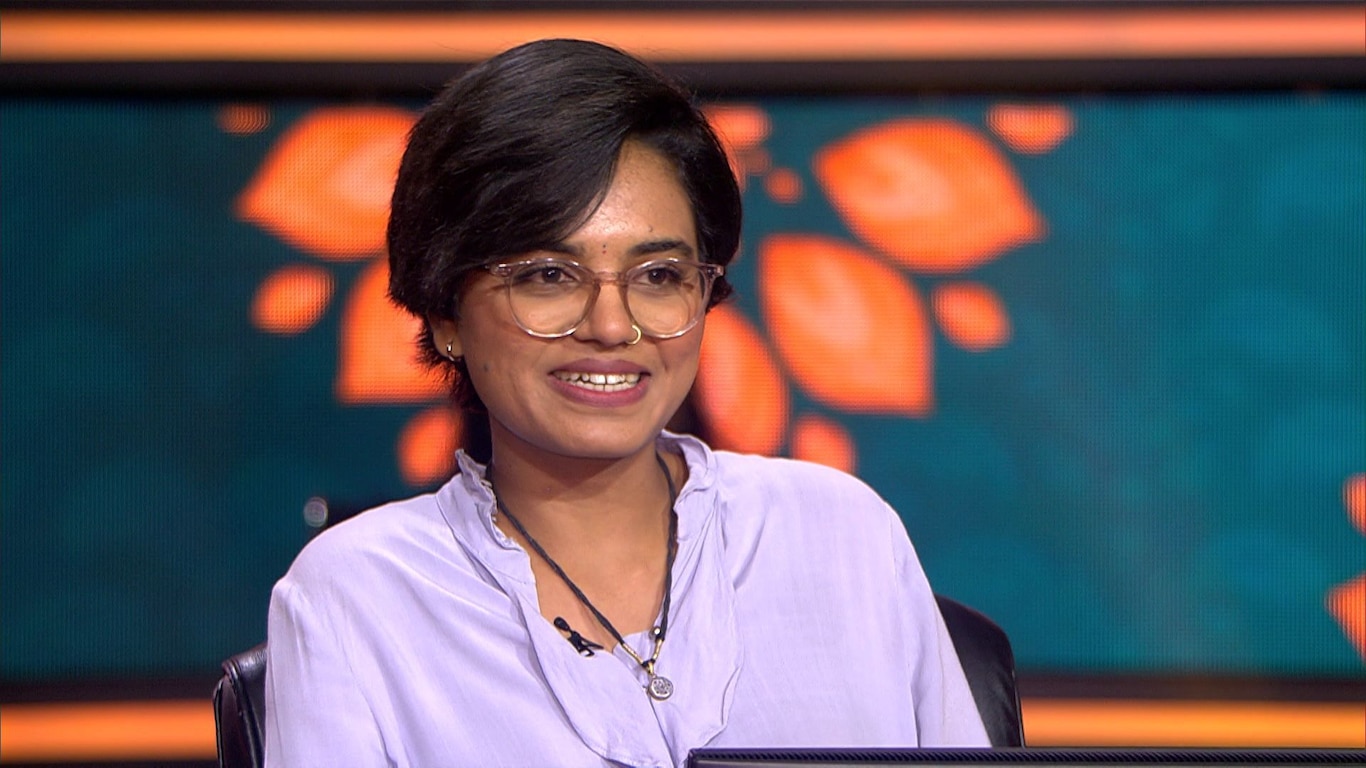 Ratna Barke Takes The Hot Seat 