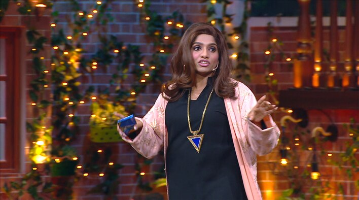 Jamie Lever As Farah Khan from The Kapil Sharma Show season 2