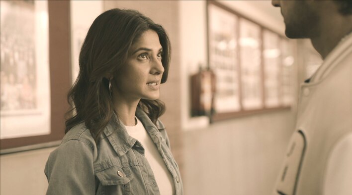 Virat And Anushka's First Meeting from Raisinghani vs Raisinghani 