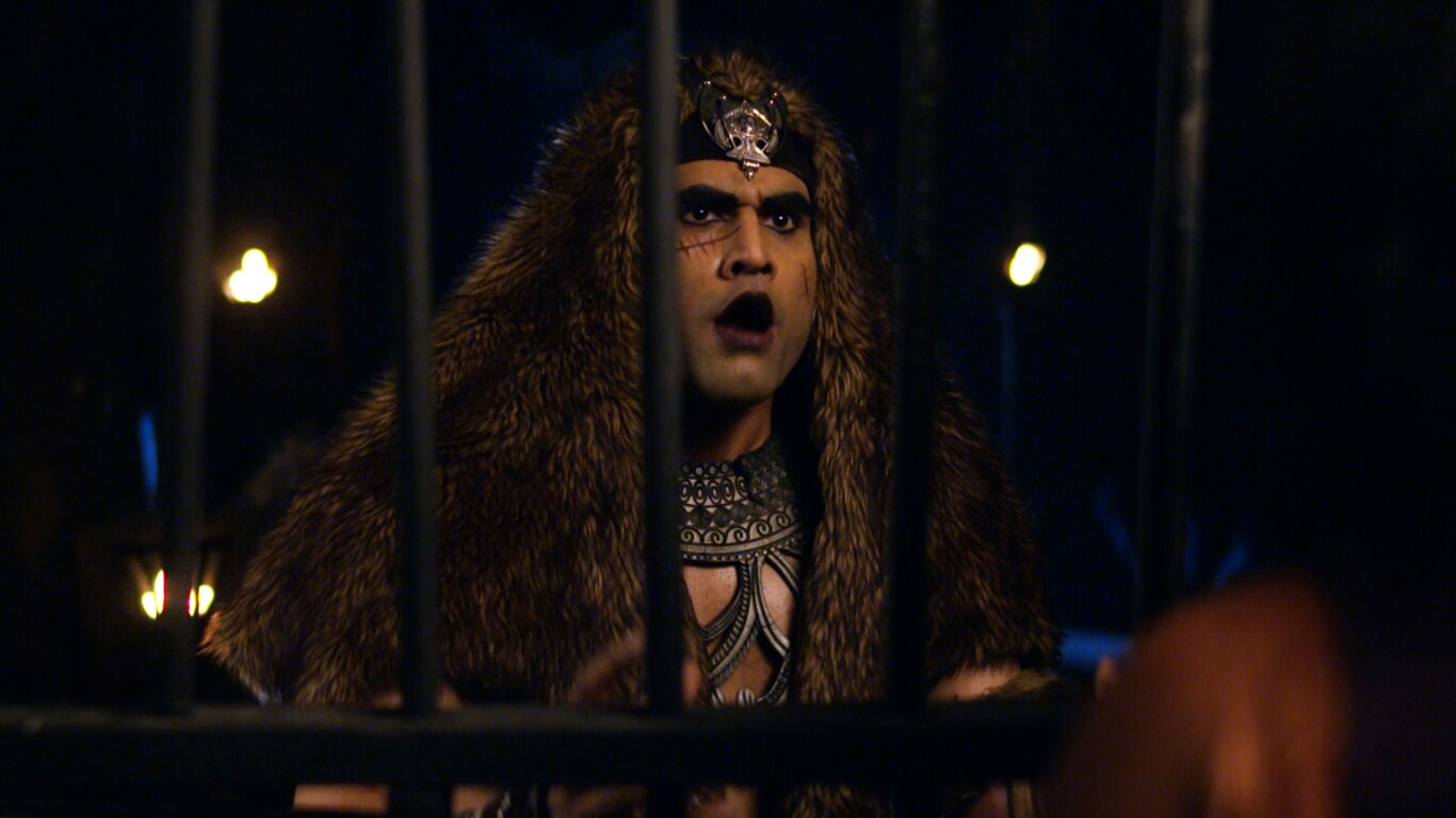 Rukhsaar Gets Attacked