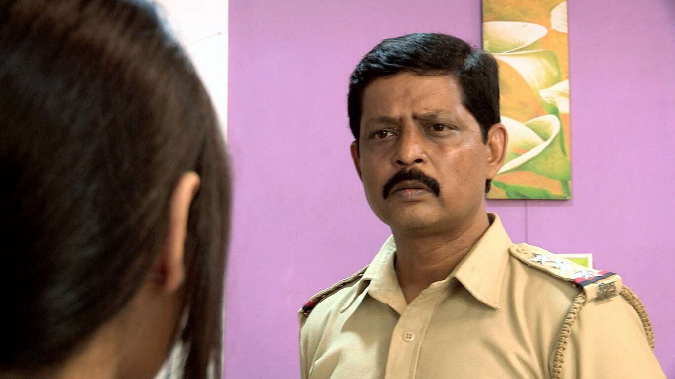 Khel Khel Mein - Part 1