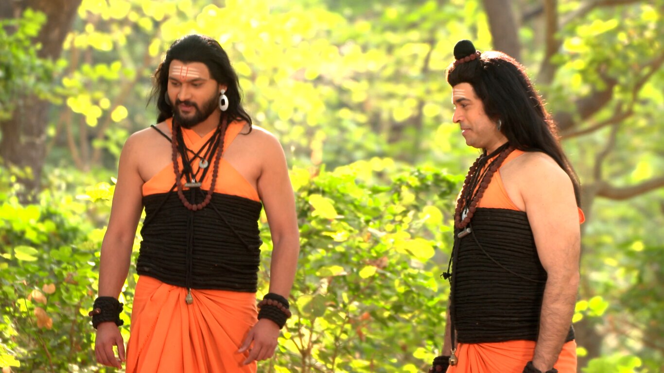 Sardar And Shripad Come Face To Face