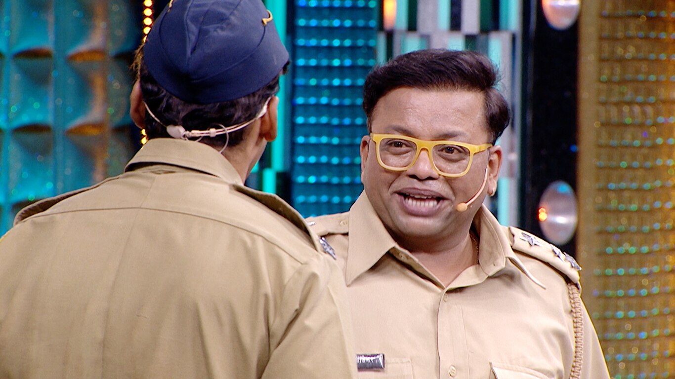 Surki Loves Inspector