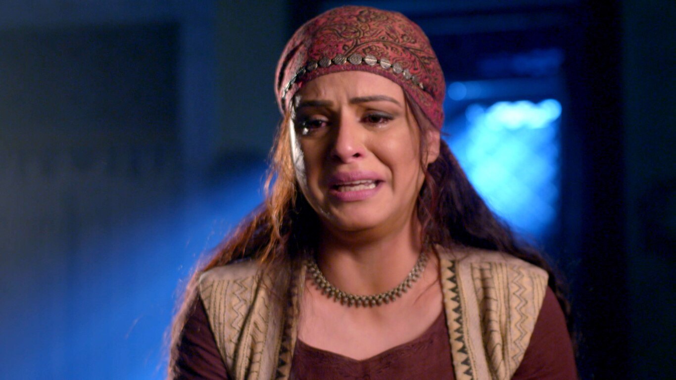Ali Reunites With Alifi