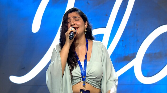 Indian Idol Ke Stage Par Hone Ke Haqdaar from Indian Idol season 15