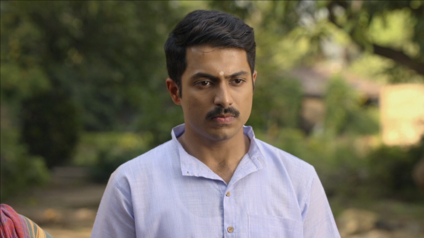 Shiv Prepares For A Birthday