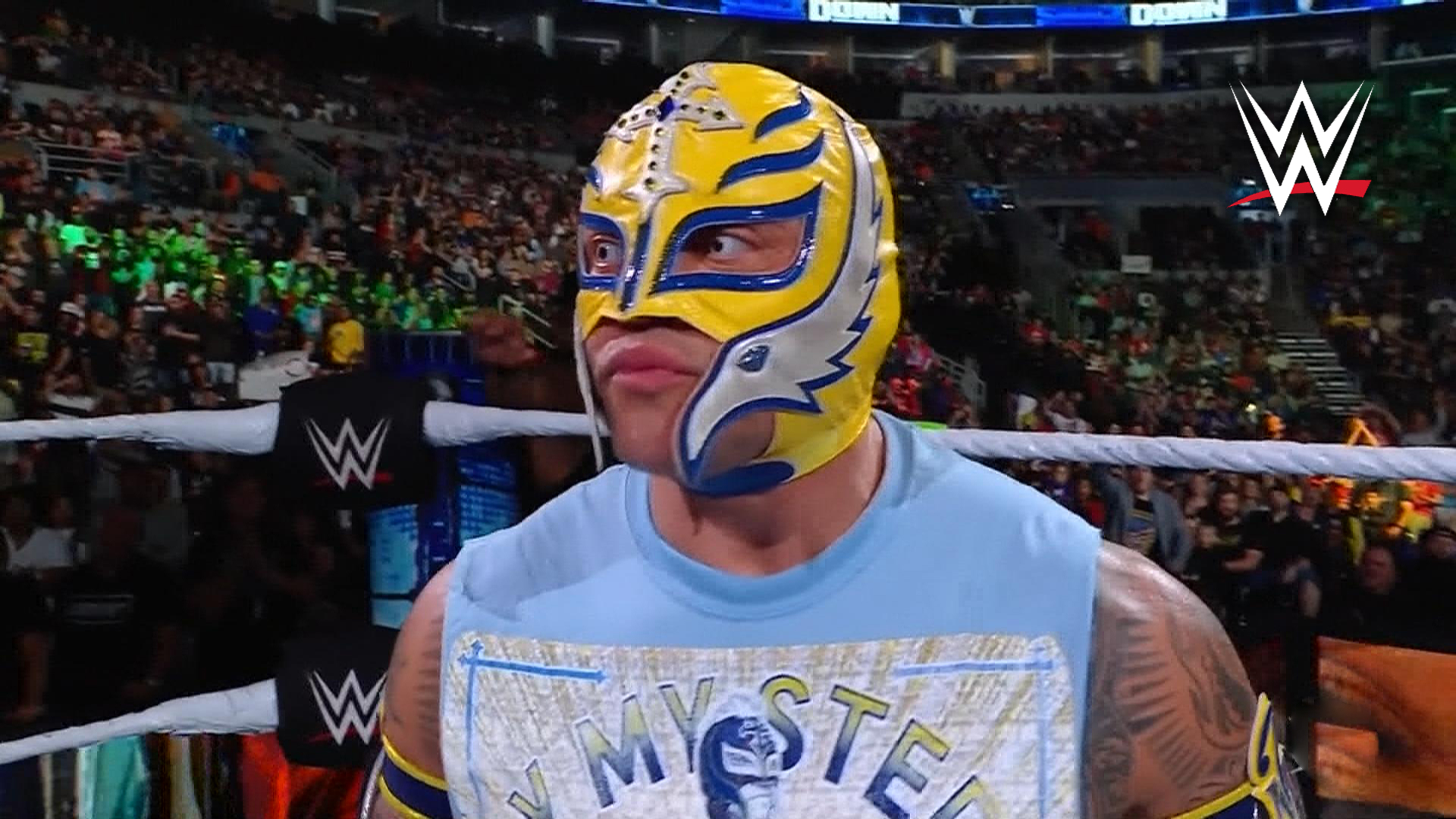 Bobby Lashley vs Rey Mysterio - WWE Smackdown - 7 Oct 2023 from WWE SmackDown 